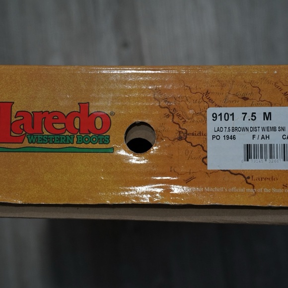 Laredo western bootie fit true to size - Picture 2 of 4